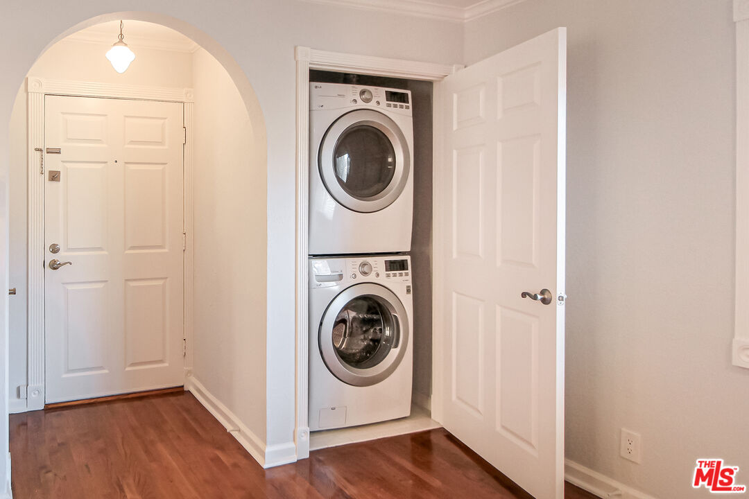 930 S Bedford St Unit: 4