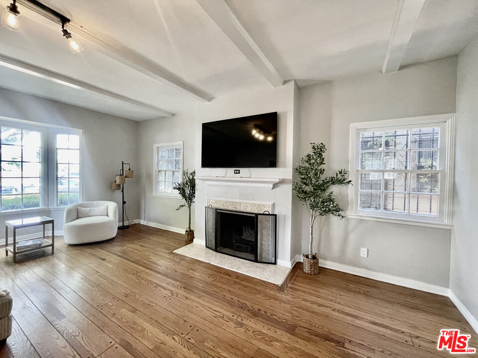 1436 S Spaulding Ave