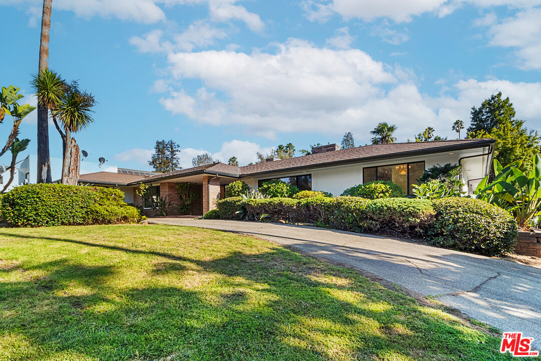 5160 Los Feliz Blvd