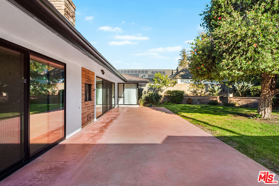 5160 Los Feliz Blvd
