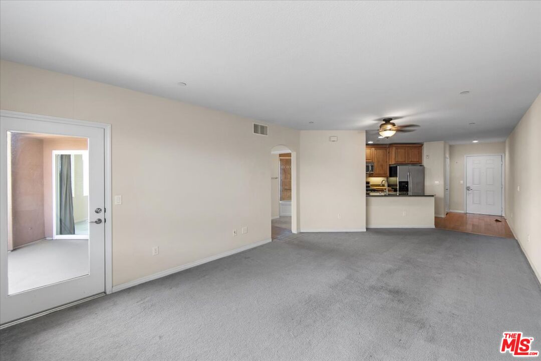 2750 Artesia Blvd Unit: 364