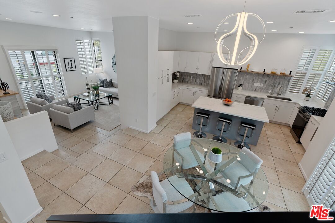 12923 Bluff Creek Dr