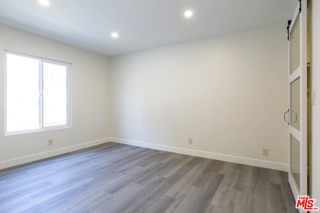 2345 Highbury Ave Unit: 21