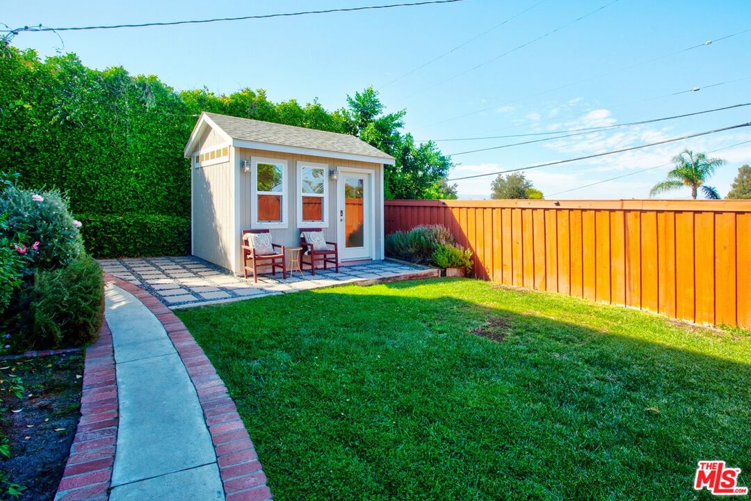13829 Valley Vista Blvd