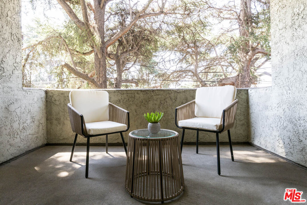 4321 Los Feliz Blvd Unit: 1