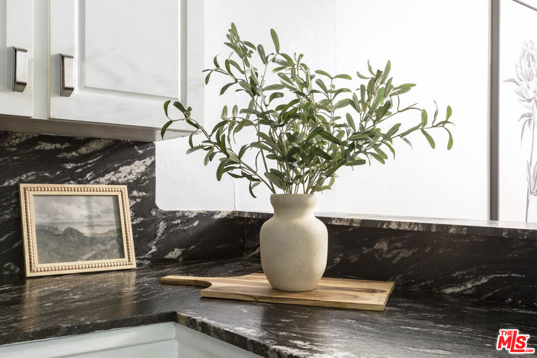 4321 Los Feliz Blvd Unit: 1