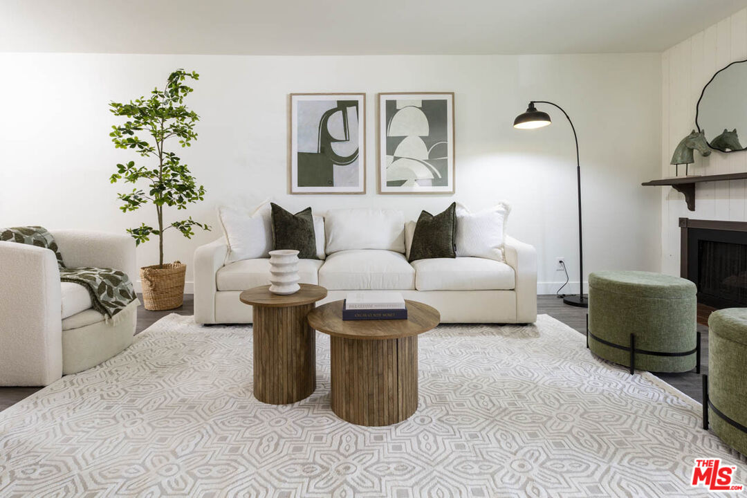 4321 Los Feliz Blvd Unit: 1