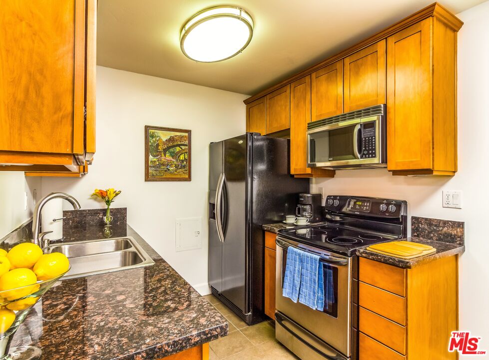 10982 Roebling Ave Unit: 340