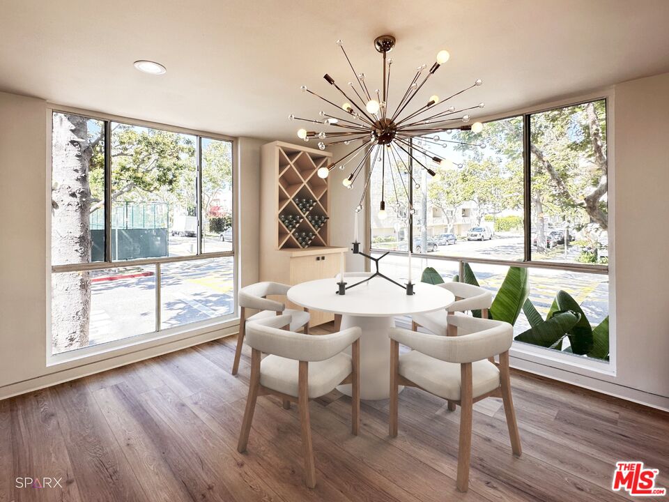 301 S Rexford Dr Unit: 1