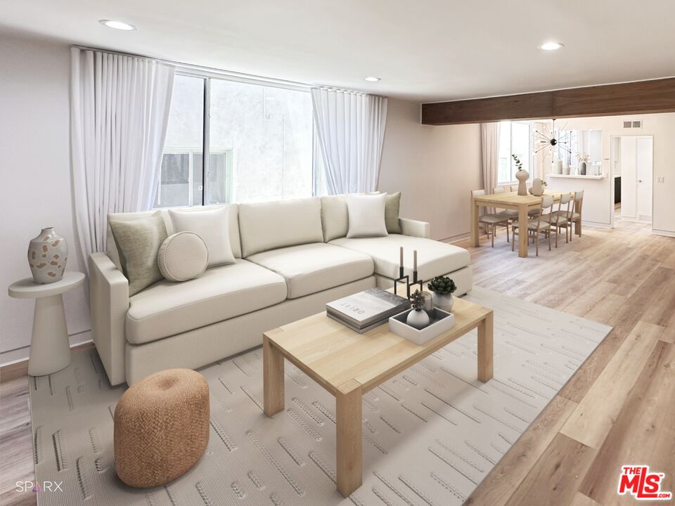 301 S Rexford Dr Unit: 3