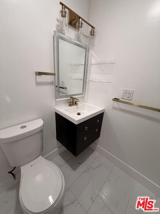 1609 Veteran Ave Unit: 5