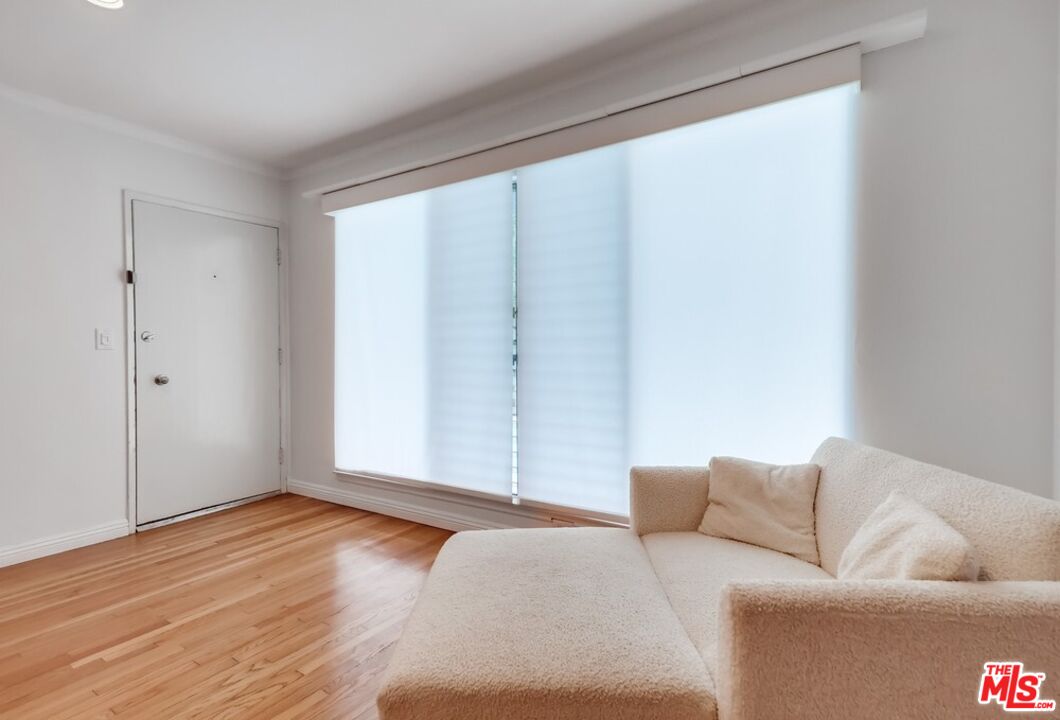 1275 Havenhurst Dr Unit: 4