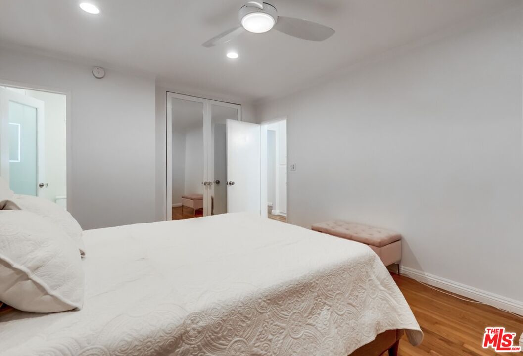 1275 Havenhurst Dr Unit: 4
