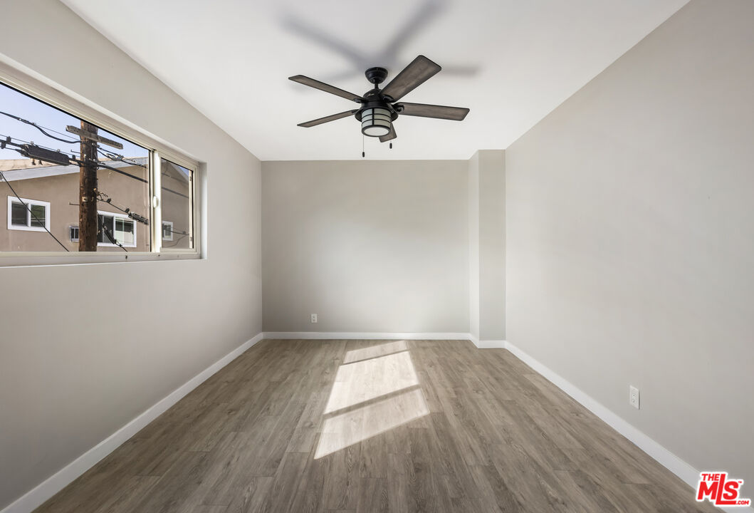 925 N Curson Ave Unit: 8