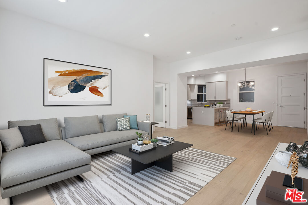 1746 Garfield Pl Unit: 102