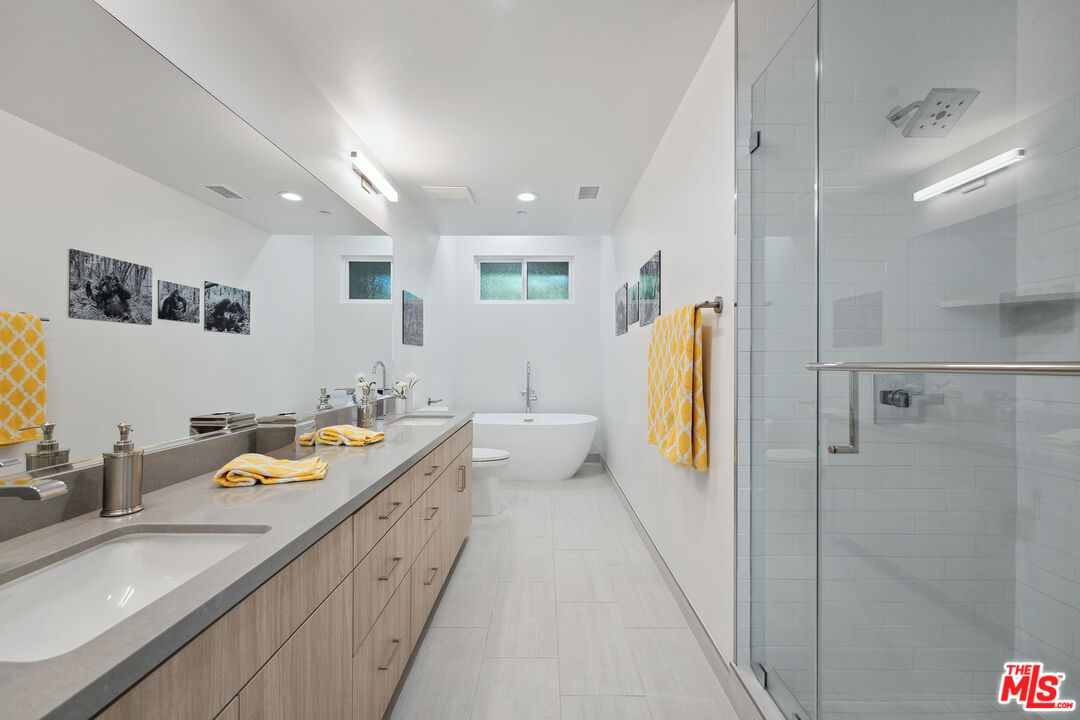 1746 Garfield Pl Unit: 202