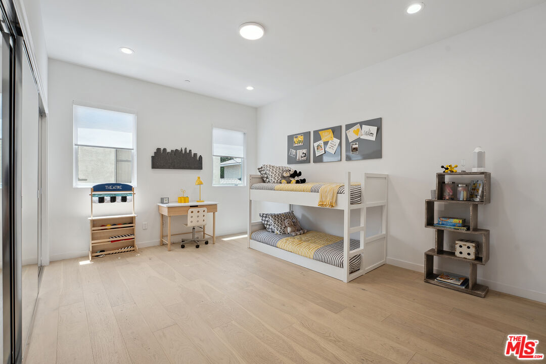 1746 Garfield Pl Unit: 202