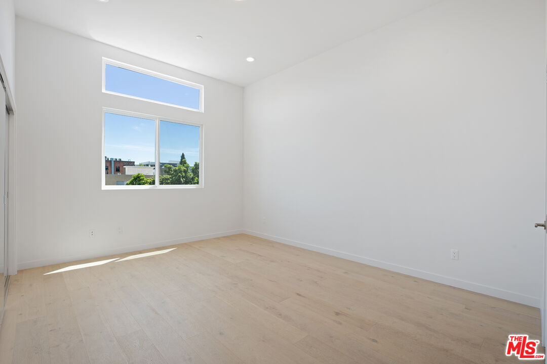 1746 Garfield Pl Unit: 302