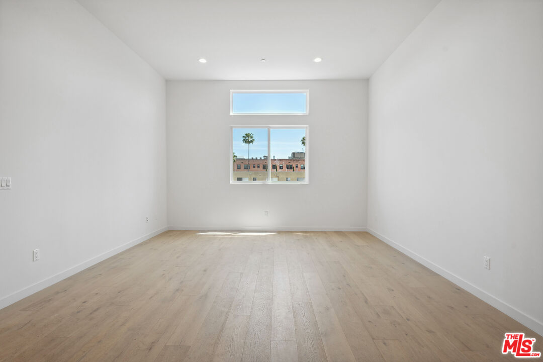 1746 Garfield Pl Unit: 302