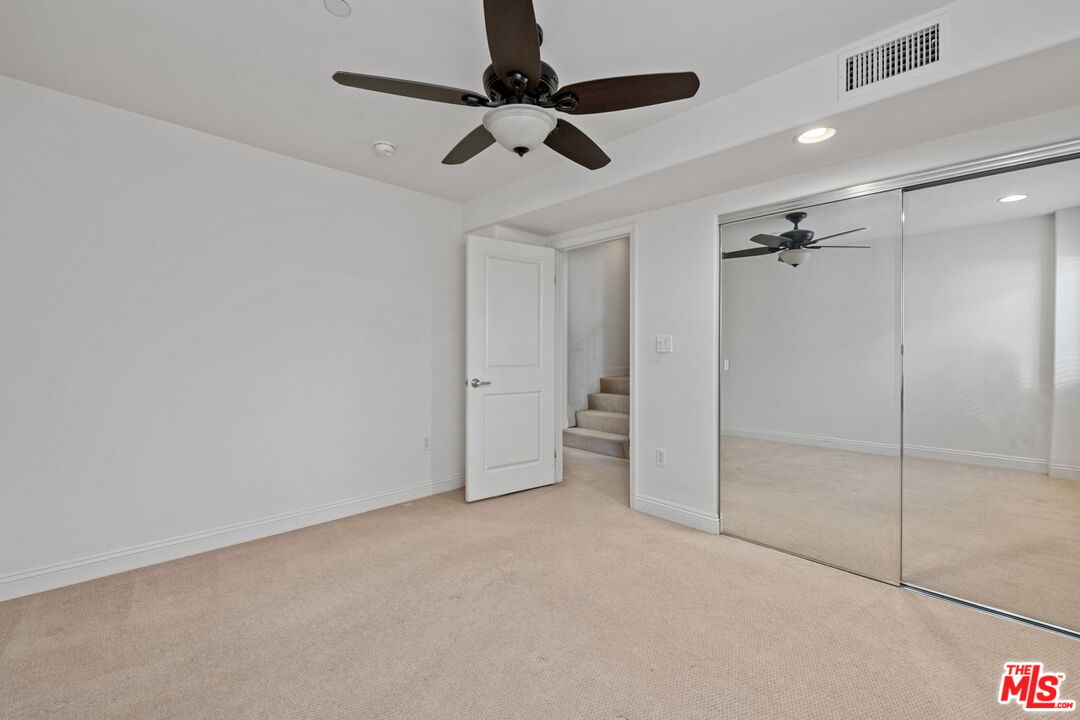 5401 Morella Ave Unit: 107