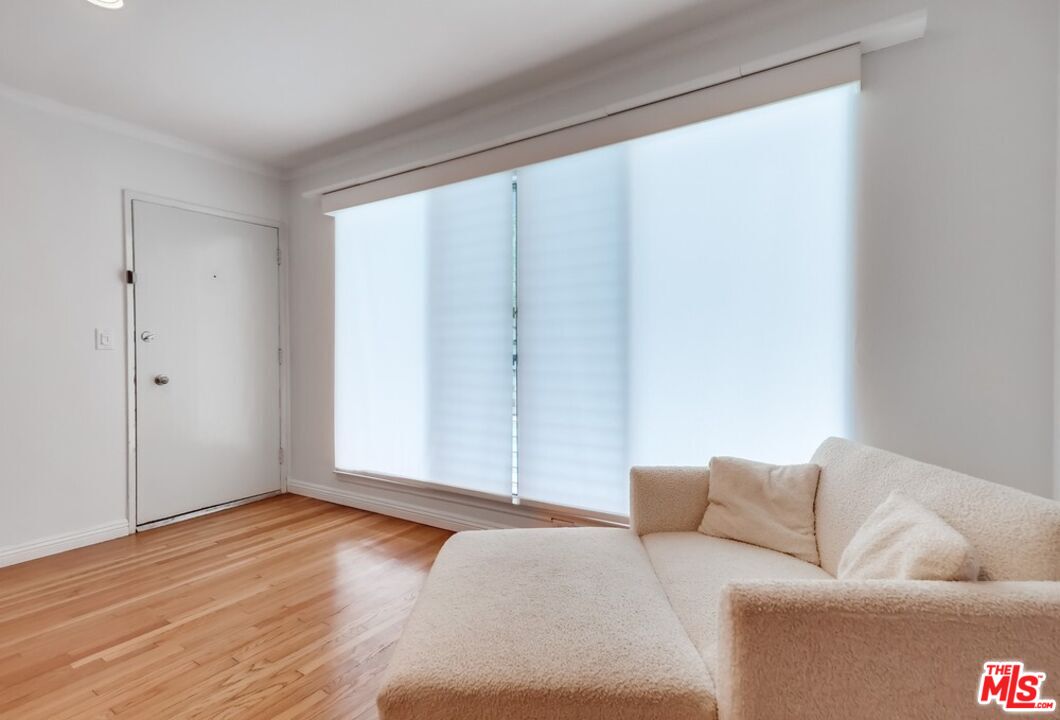 1275 Havenhurst Dr Unit: 4