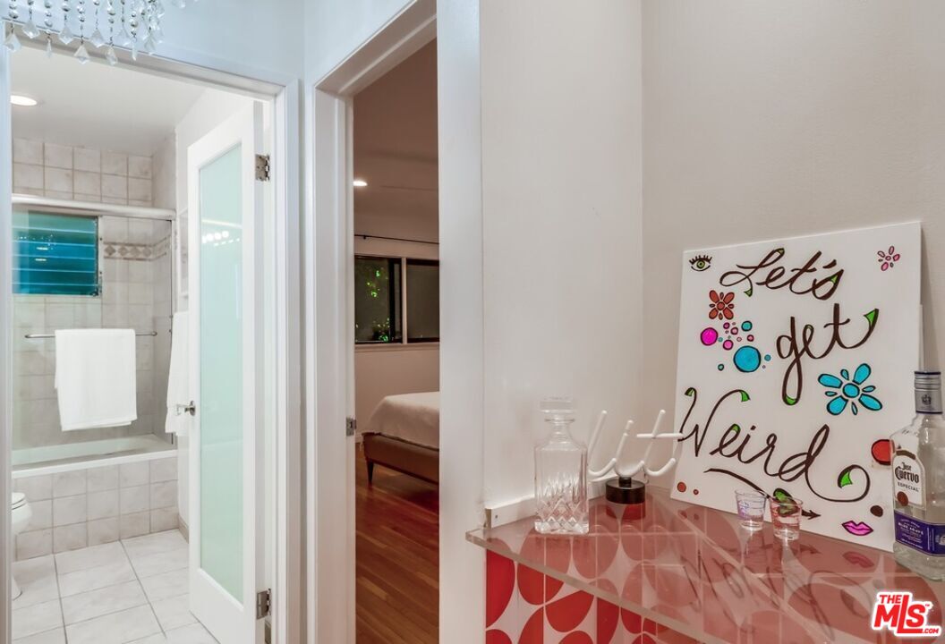 1275 Havenhurst Dr Unit: 4