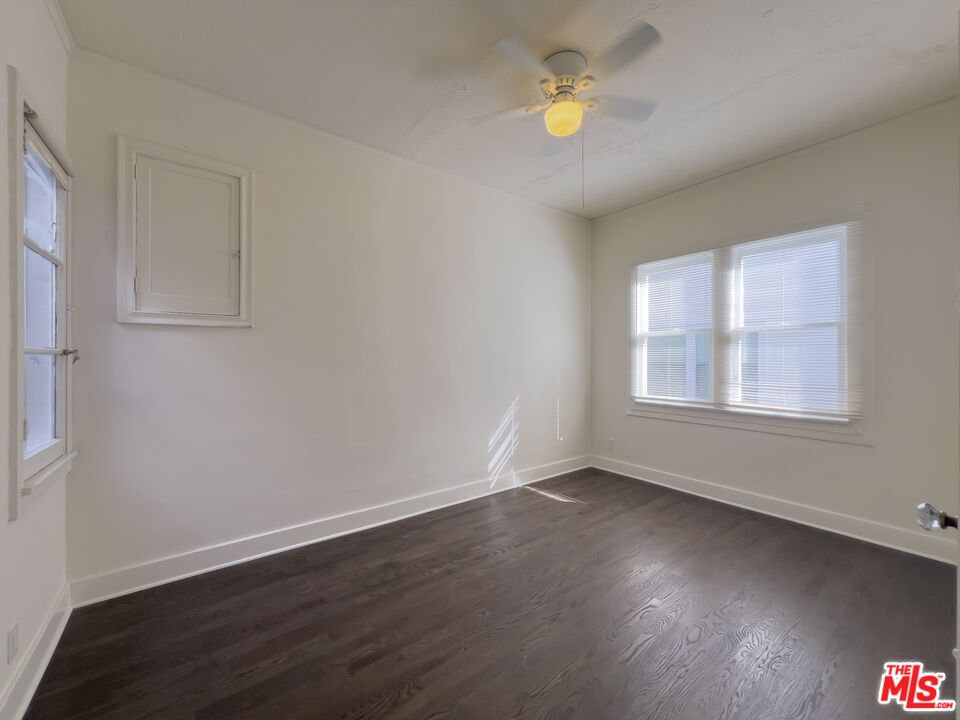 1532 Rosalia Rd Unit: 3/4