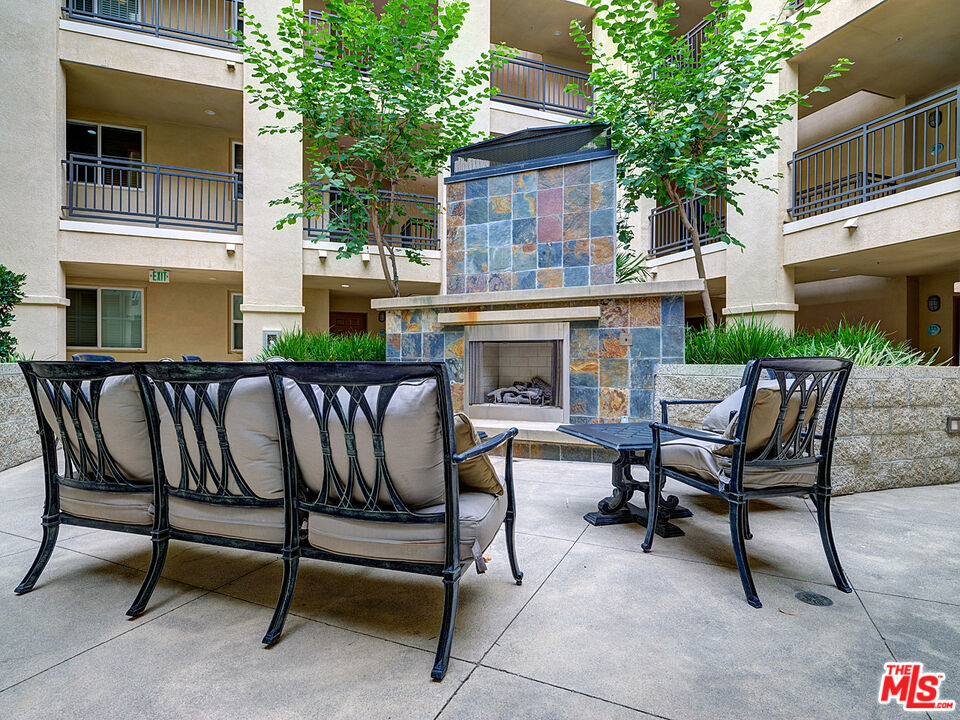 6020 S Seabluff Dr Unit: 122