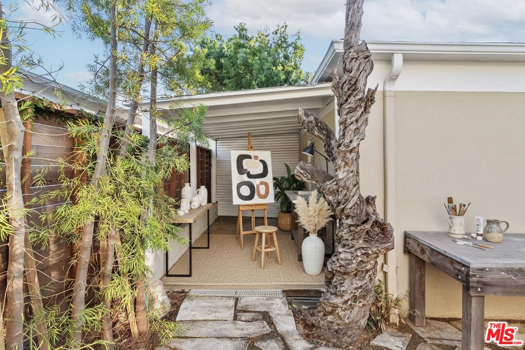920 Carrillo Drive