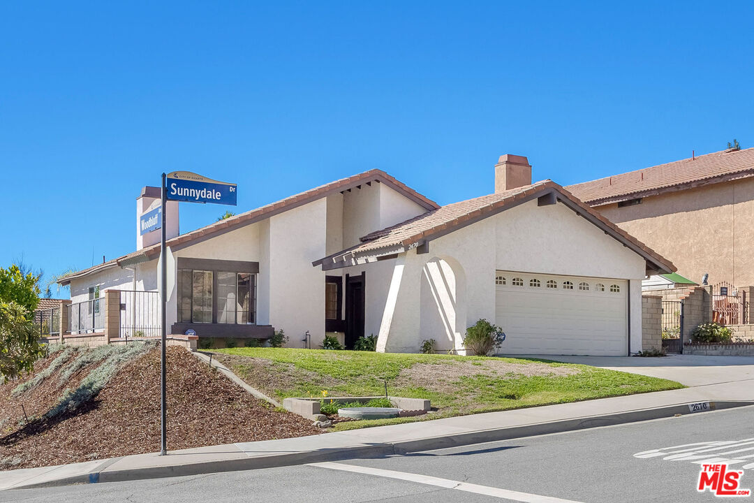2670 Sunnydale Dr