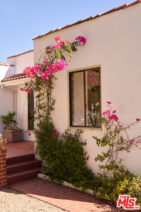 1970 N New Hampshire Ave