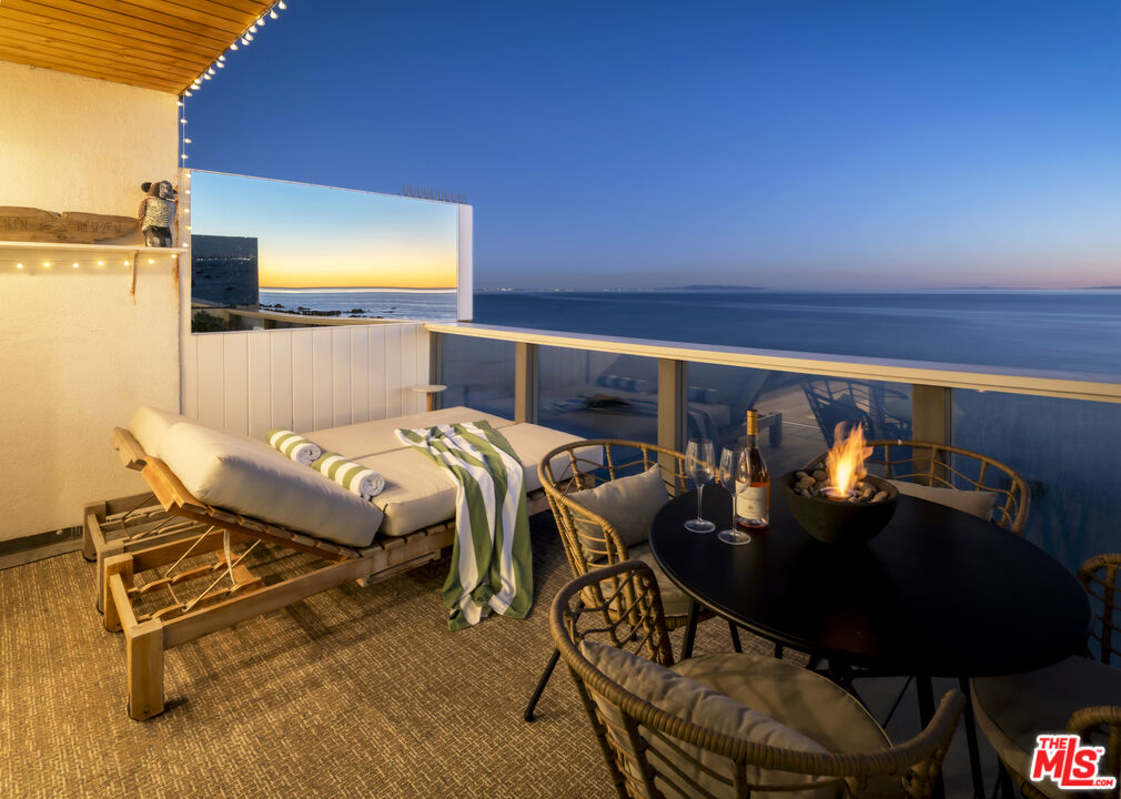 20638 Pacific Coast Hwy Unit: 00009-17