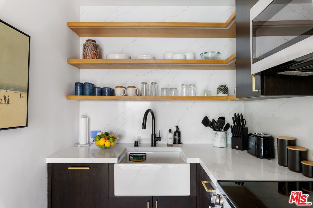 20638 Pacific Coast Hwy Unit: 00009-17