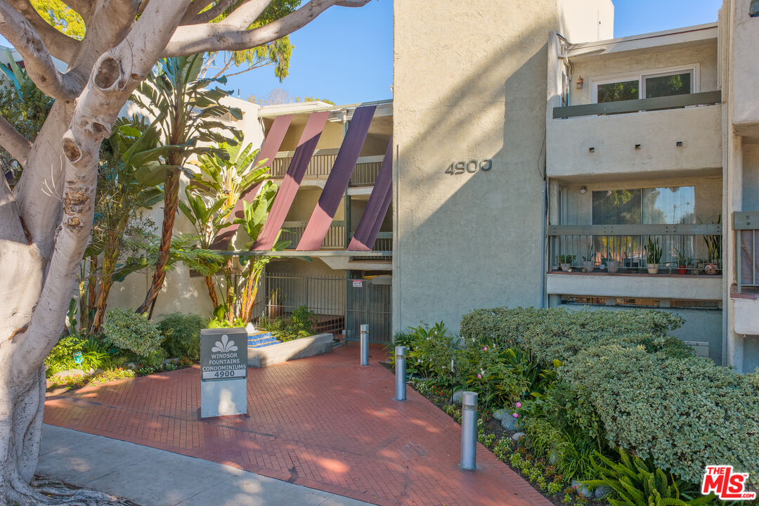 4900 Overland Ave Unit: 243