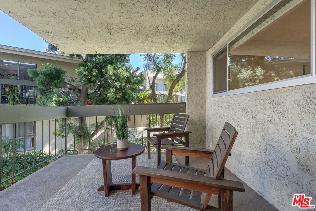 4900 Overland Ave Unit: 243