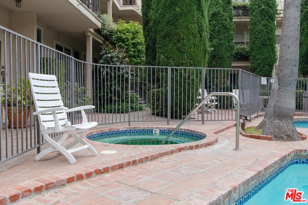 11670 W Sunset Blvd Unit: 108