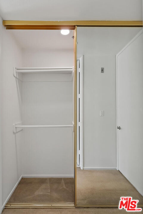 2131 Century Park Ln Unit: 307