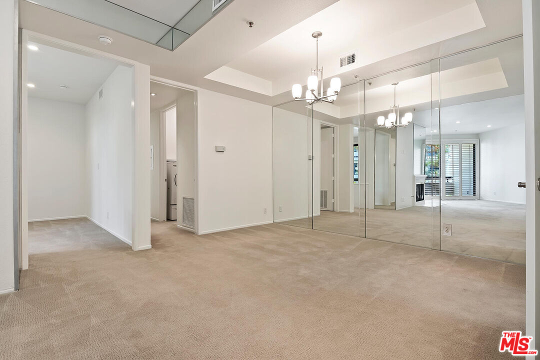 2131 Century Park Ln Unit: 307