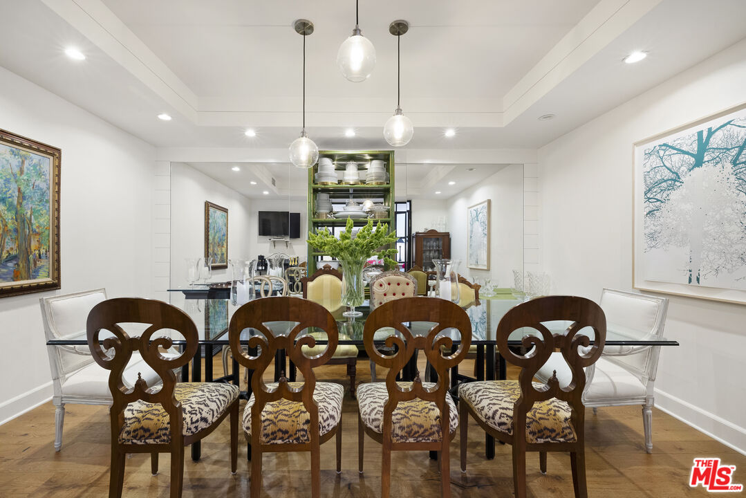 211 S Spalding Dr Unit: 109S