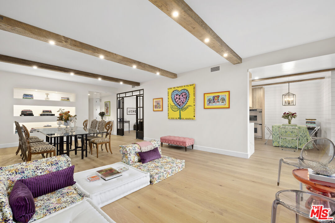 211 S Spalding Dr Unit: 109S