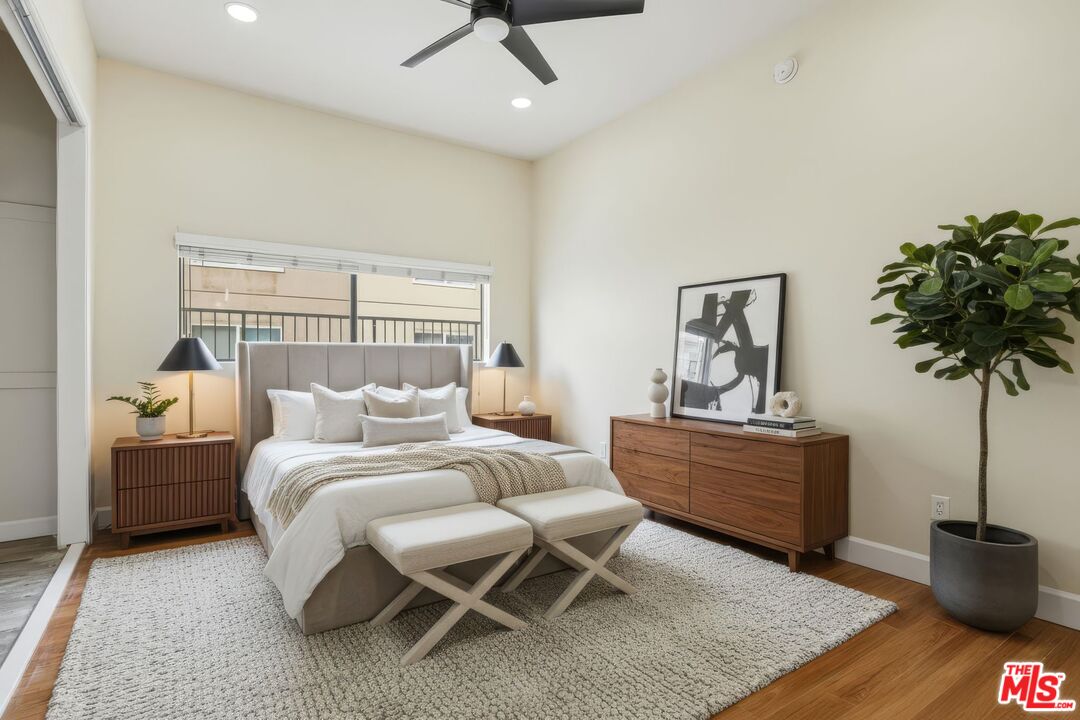 1271 Stoner Ave Unit: 208