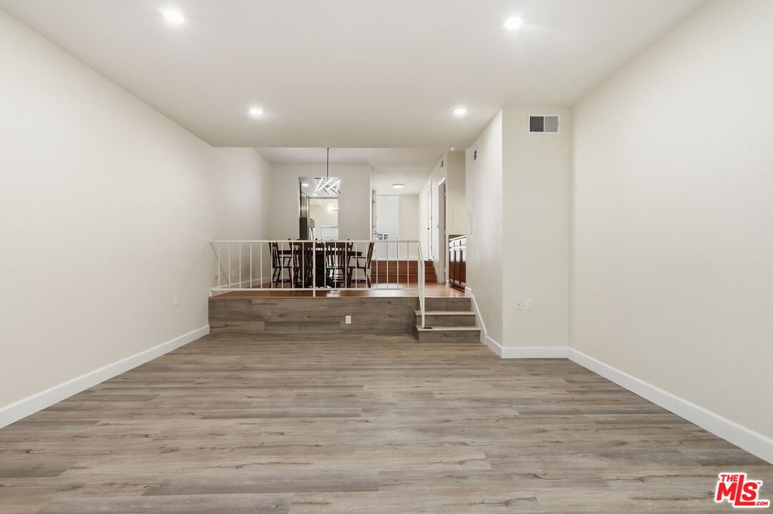 1271 Stoner Ave Unit: 208