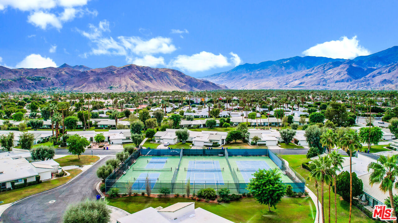 1716 Grand Bahama Dr