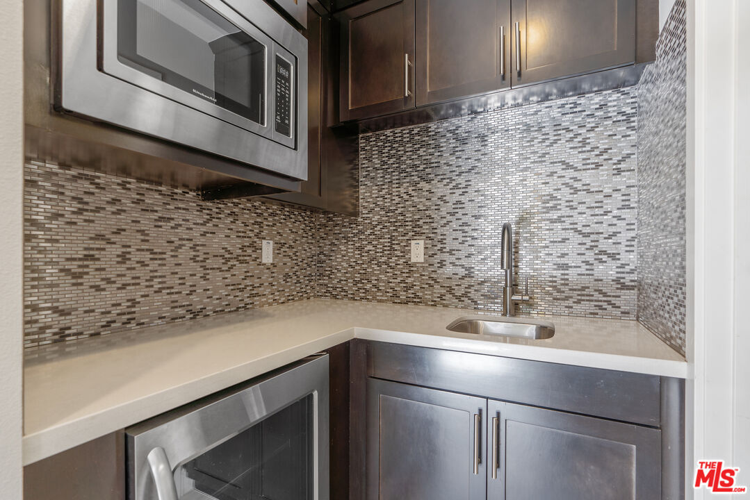 12860 S Seaglass Cir