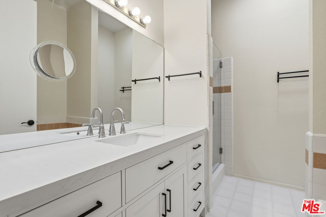 1271 Stoner Ave Unit: 208