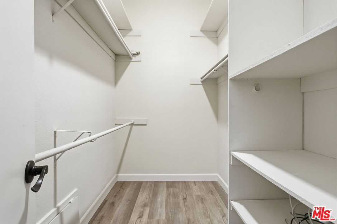 1271 Stoner Ave Unit: 208