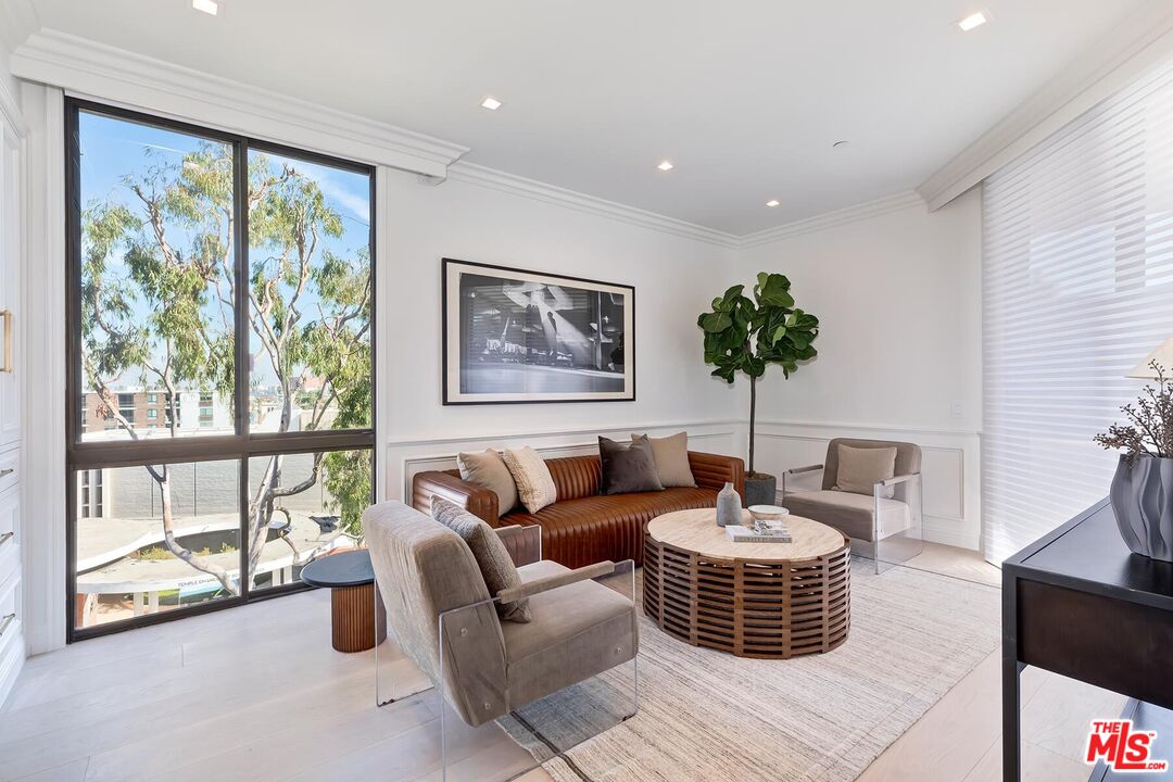 300 N Swall Dr Unit: 408