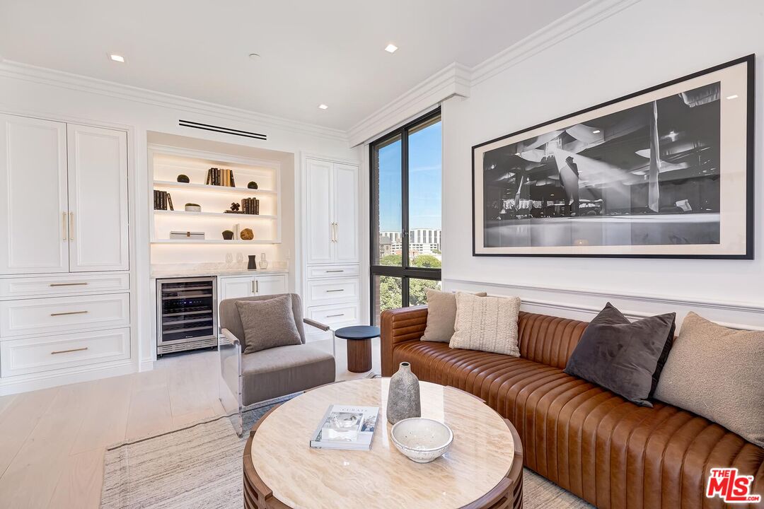 300 N Swall Dr Unit: 408