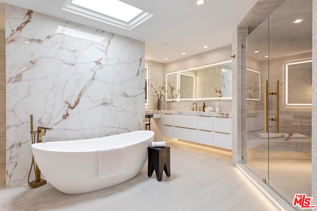 300 N Swall Dr Unit: 408