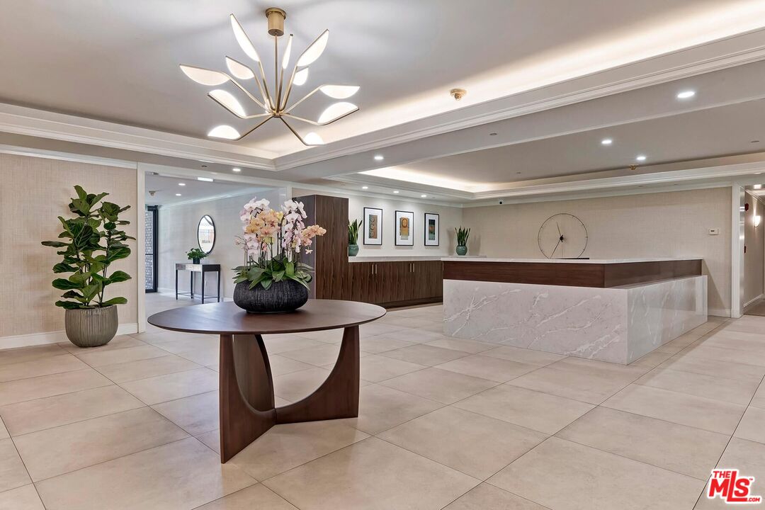 300 N Swall Dr Unit: 408